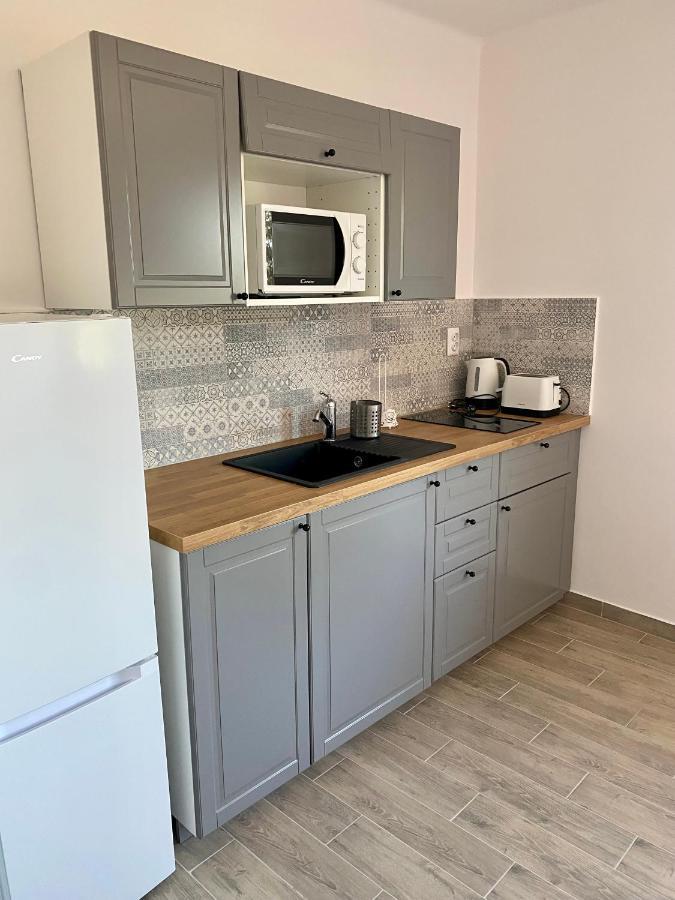 Pacsirta Apartman Grand Έγκερ Εξωτερικό φωτογραφία