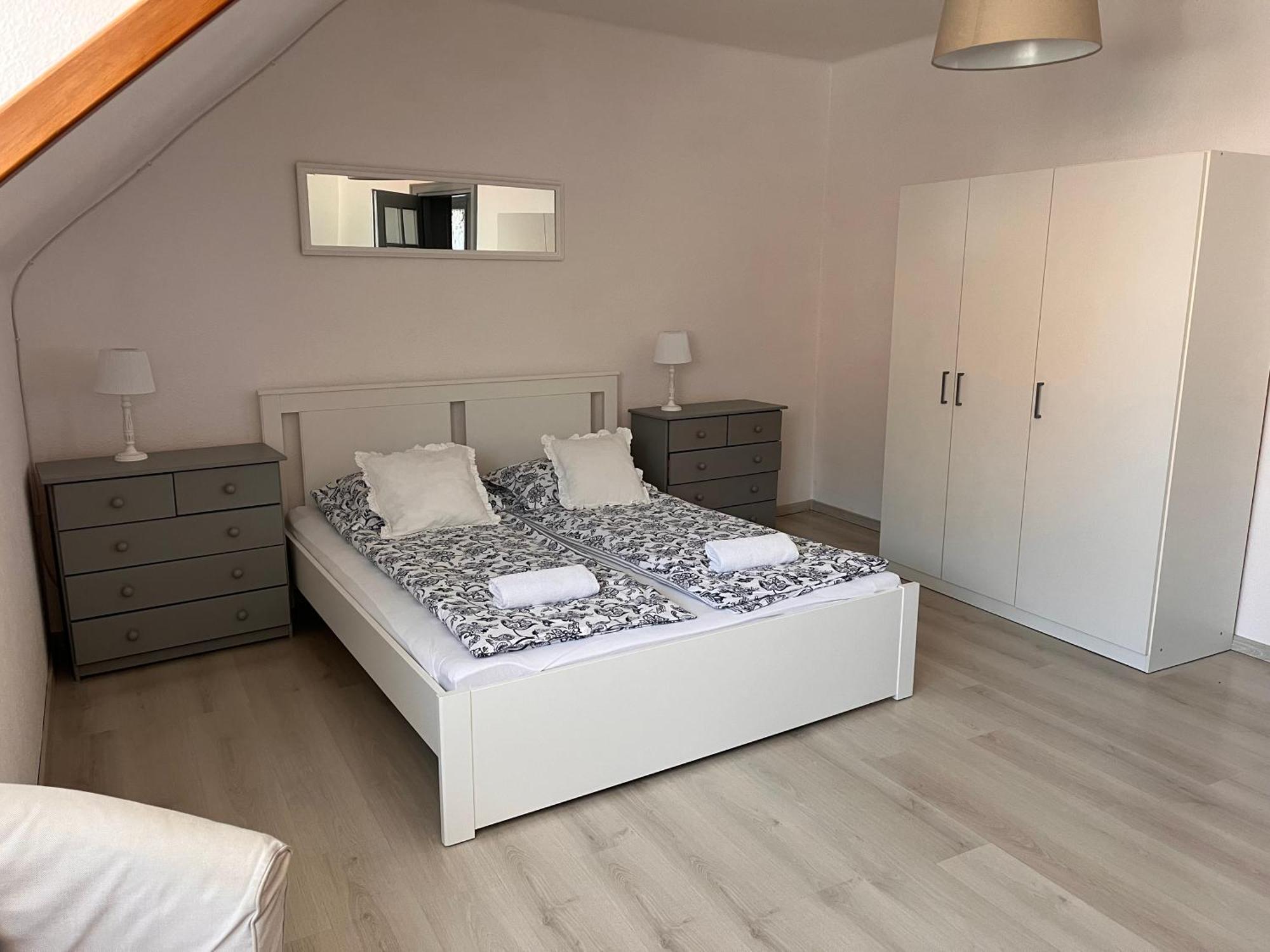 Pacsirta Apartman Grand Έγκερ Εξωτερικό φωτογραφία
